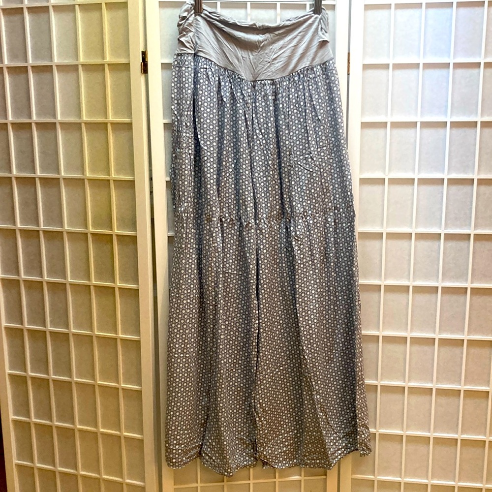 Large Pants -OS -NWOT